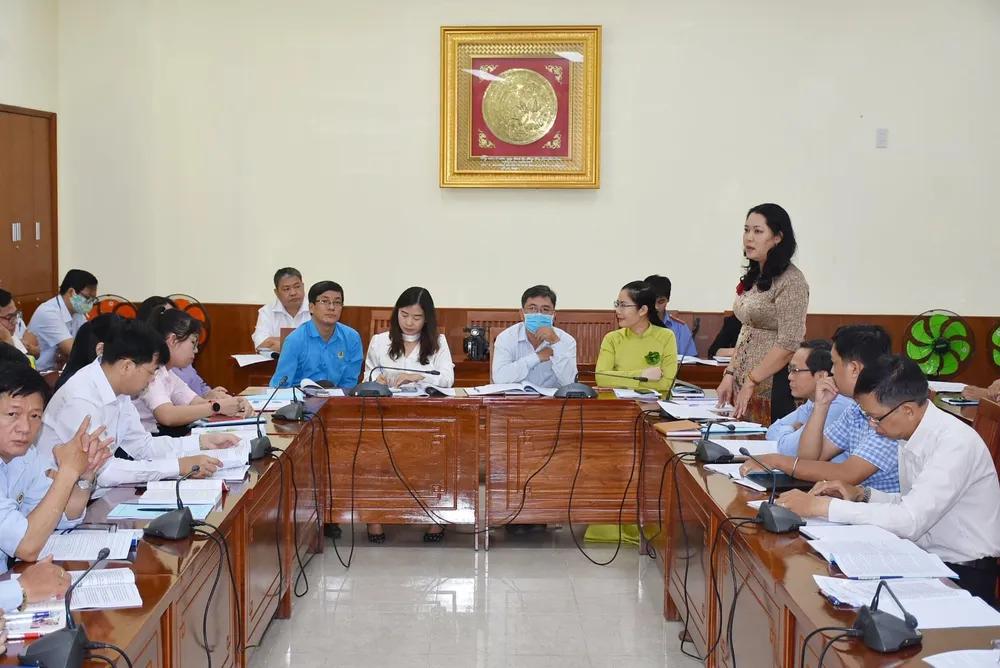 Nâng cao hiệu quả thực thi công vụ của cán bộ, công chức, chiến sĩ lực lượng vũ trang ảnh 2