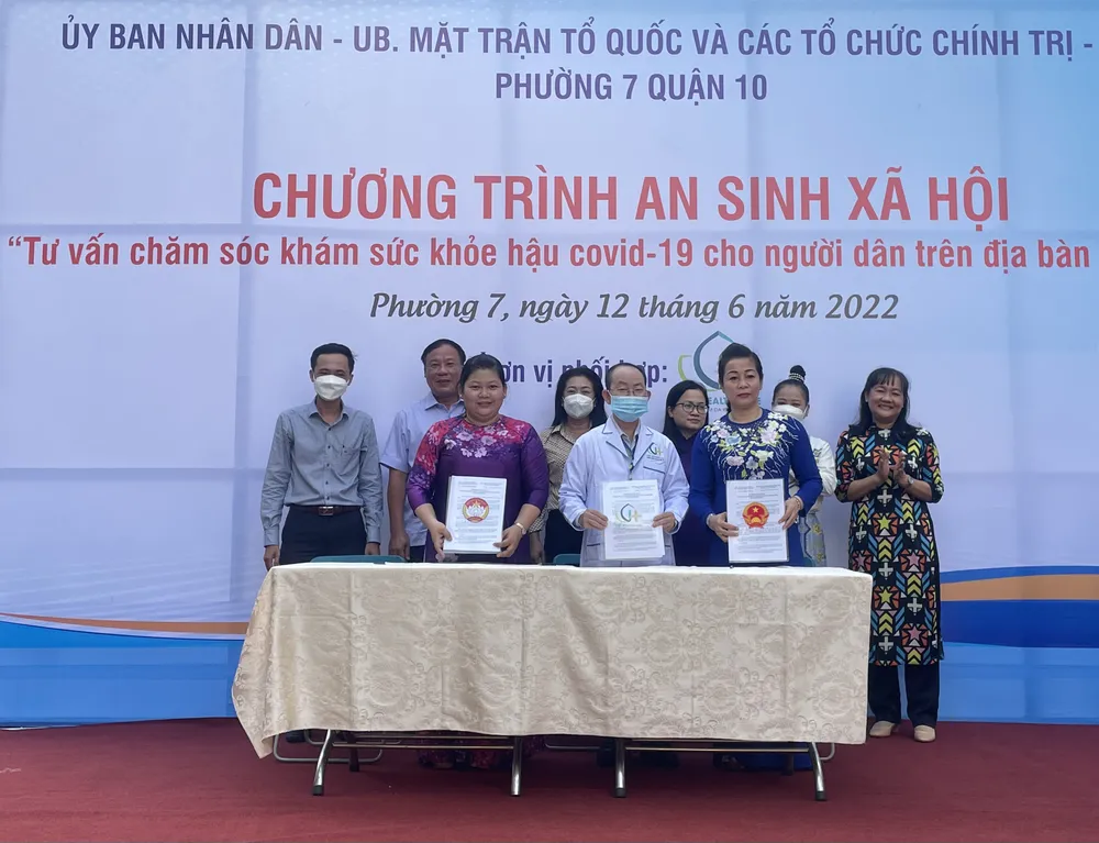 Khám sức khỏe hậu Covid-19 cho người dân có hoàn cảnh khó khăn ảnh 1