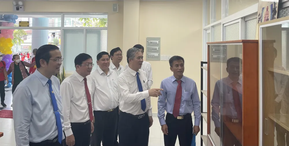 Quận 10 khánh thành tòa nhà Khối Dân vận, CLB Truyền thống kháng chiến - Hưu trí ảnh 3