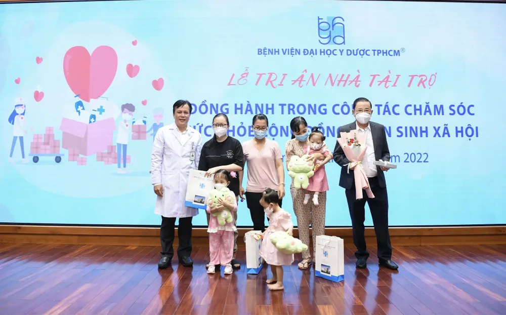 Trao gửi yêu thương đến người có hoàn cảnh khó khăn ảnh 2