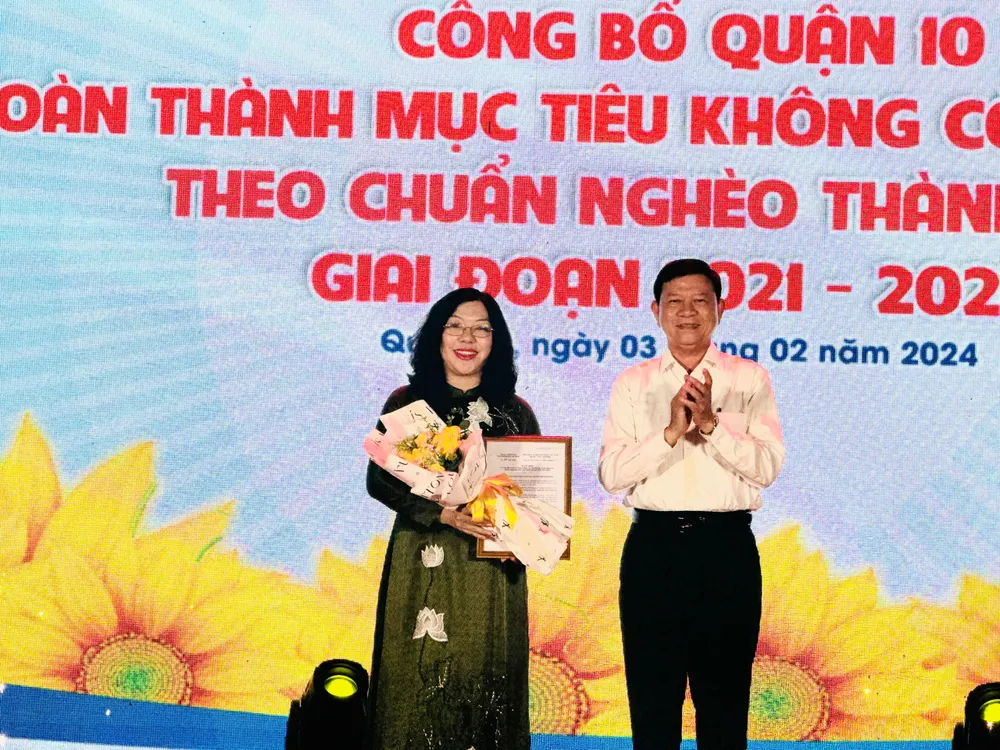 quan-10-hoan-thanh-chuong-trinh-giam-ngheo-ben-vung-1-1375.jpg