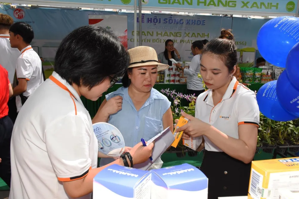 Khai mạc Lễ hội Sống khỏe quận 10  (3b).JPG