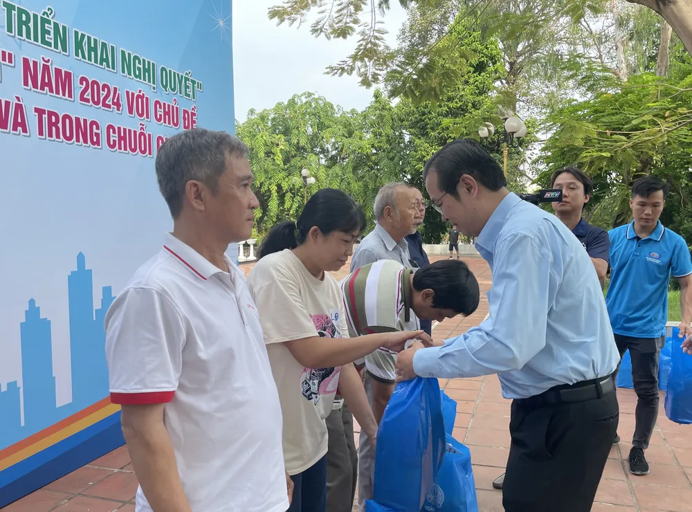 Nhiều hoạt động chăm lo thiết thực trong Tháng Công nhân lần thứ 16 (2).jpg