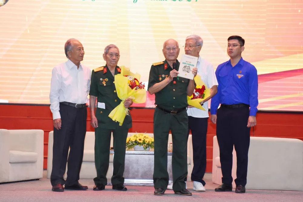 Sức mạnh Việt Nam làm nên chiến thắng Điện Biên Phủ (2).JPG