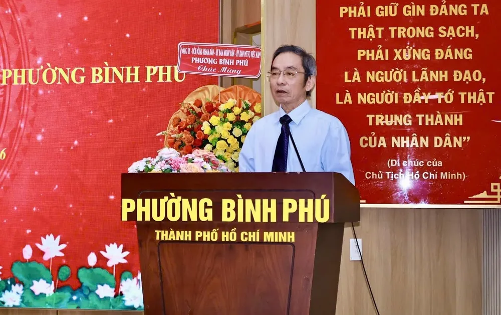 Ông Trần Ngọc Bảo, Phó Chủ nhiệm CLB Truyền thống kháng chiến TPHCM, phát biểu chỉ đạo đại hội