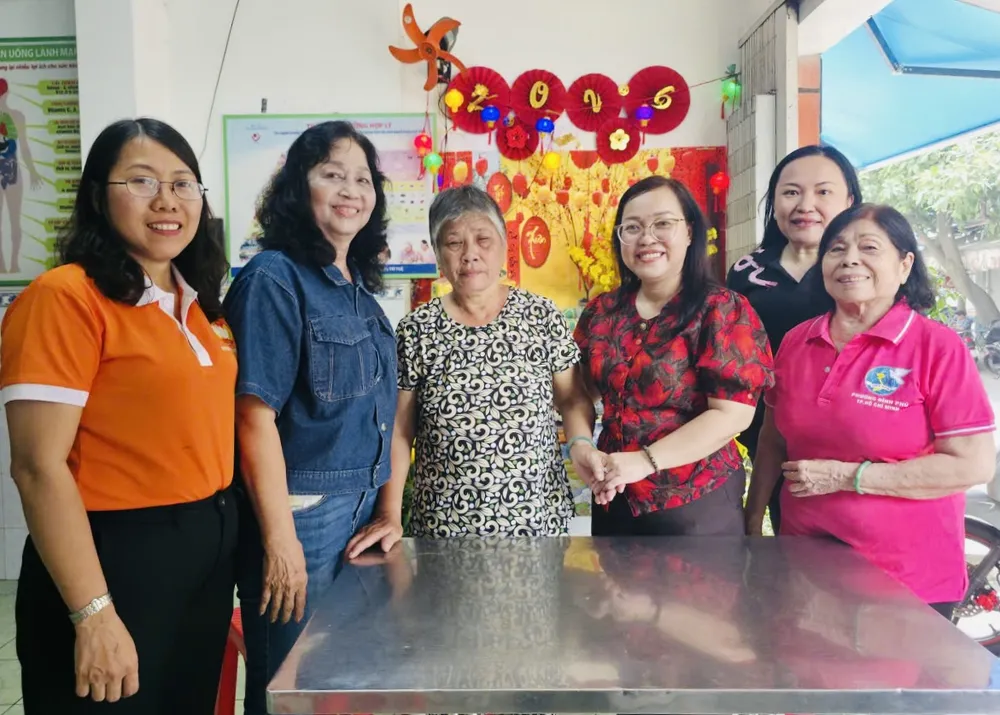 Xuân ấm áp đến với người khó khăn, neo đơn (2).jpg