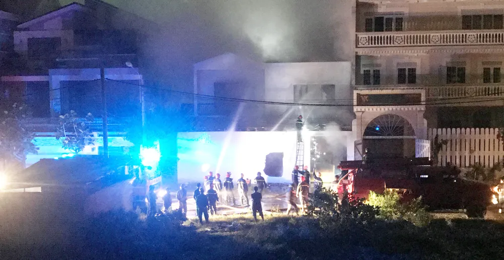 Chiến sĩ cảnh sát PCCC hy sinh bị tường đè 30 phút ảnh 2