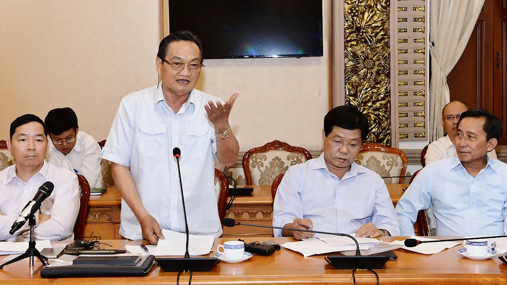 Cùng chuyên gia bàn, triển khai cơ chế đặc thù  phát triển TPHCM ảnh 1