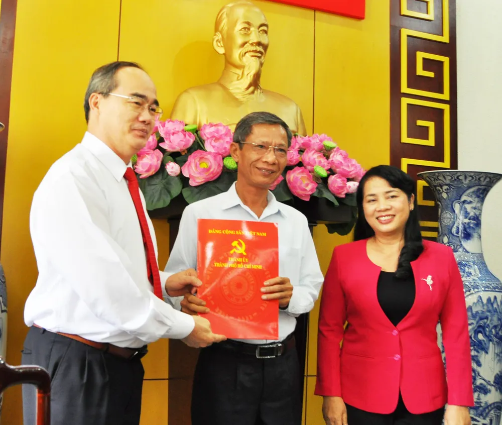 Đồng chí Trần Kim Yến giữ chức Bí thư Quận ủy quận 1 ảnh 2