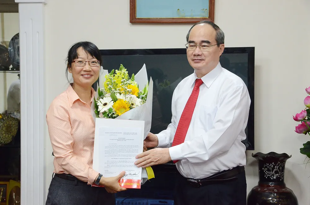 Điều động Bí thư Quận ủy Gò Vấp về Liên đoàn Lao động TPHCM ảnh 1