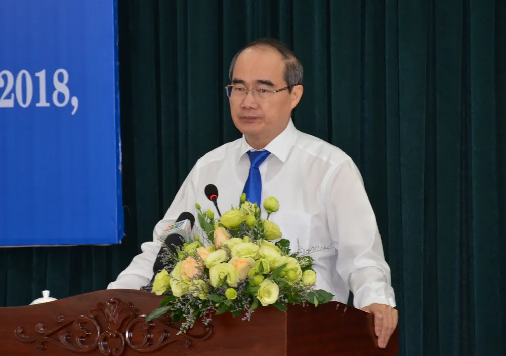 Bí thư Thành ủy TPHCM Nguyễn Thiện Nhân: Chuẩn bị nhân sự chủ chốt cho TPHCM ảnh 1