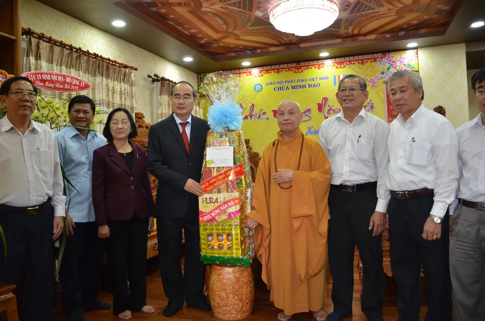 Bí thư Thành ủy TPHCM Nguyễn Thiện Nhân thăm, chúc tết các tổ chức, chức sắc tôn giáo ảnh 3
