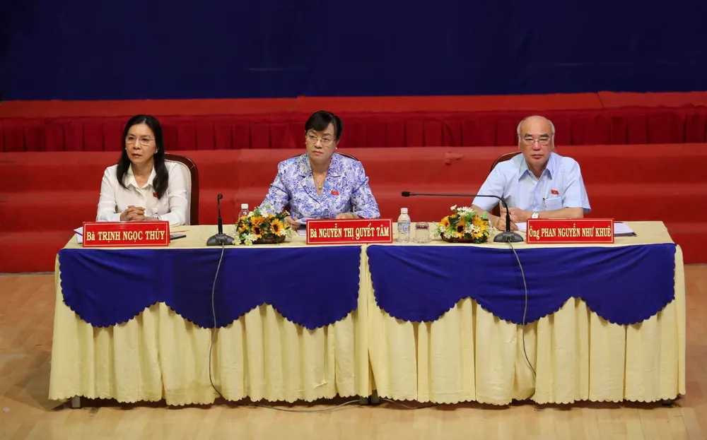 Vấn đề Thủ Thiêm tiếp tục nóng trong phiên tiếp xúc đại biểu Quốc hội với cử tri quận 2 ảnh 1