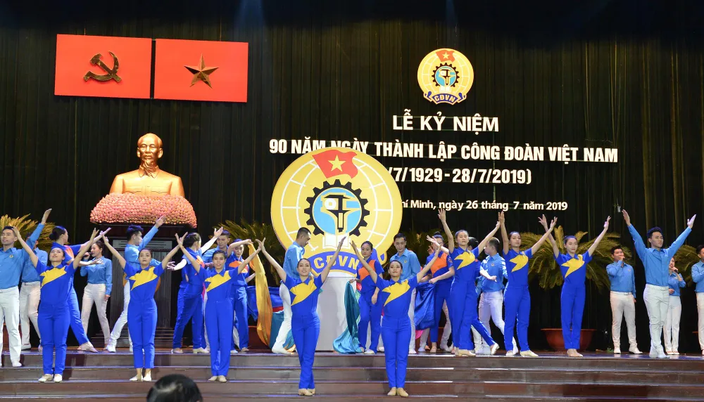 Bí thư Thành ủy TPHCM Nguyễn Thiện Nhân: Giải quyết kịp thời bức xúc về nhà ở cho công nhân ảnh 3