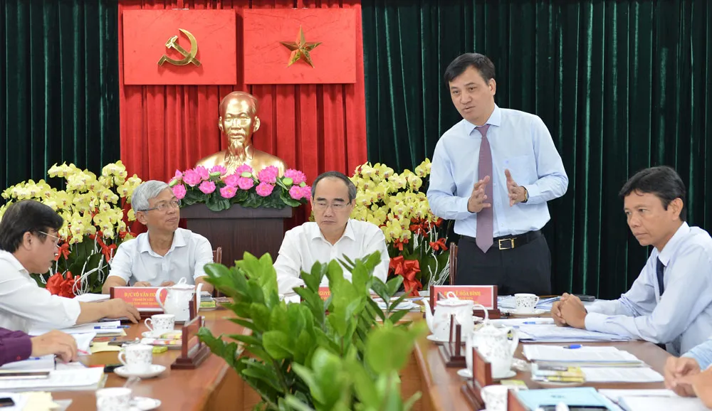 Bí thư Thành ủy TPHCM Nguyễn Thiện Nhân: Lấy ý kiến của người dân đánh giá về kết quả chống ngập ảnh 4