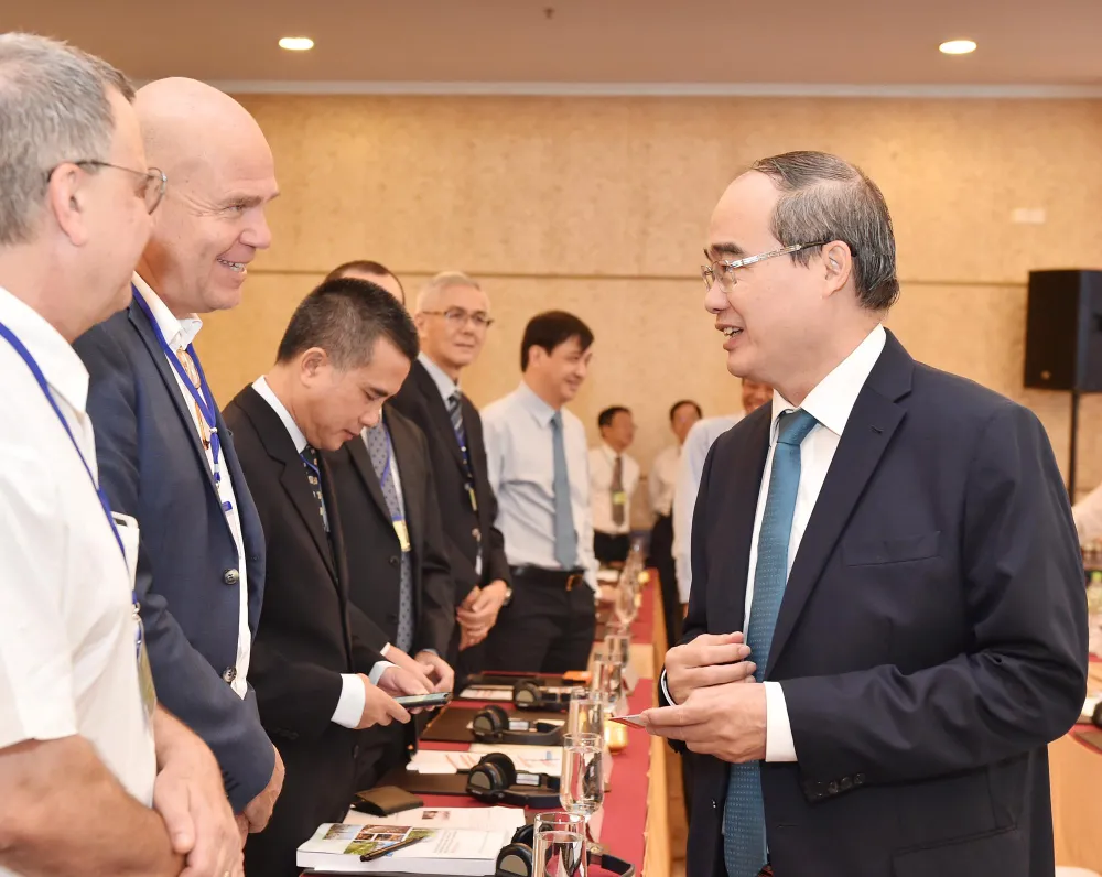 Bí thư Thành ủy Nguyễn Thiện Nhân: Cần hình thành một chiến lược phát triển cây xanh TPHCM ảnh 3