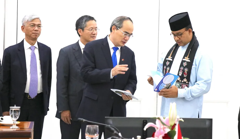 Bí thư Thành ủy TPHCM đề xuất mở rộng kết nối hàng không, hàng hải giữa Việt Nam và Indonesia ảnh 2