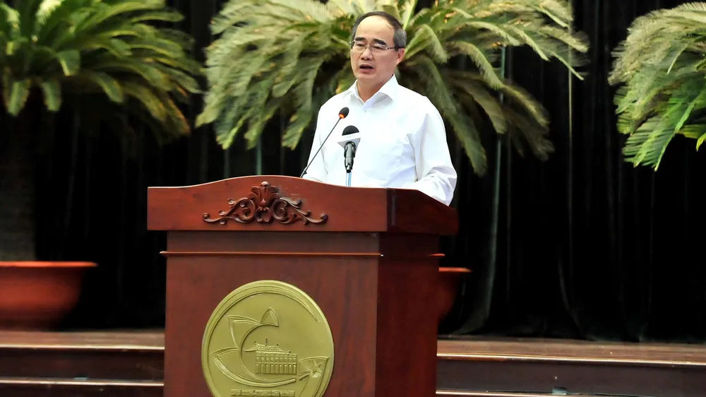 Cán bộ, đảng viên phải gương mẫu, tự rà soát bản thân và cả người nhà ảnh 1