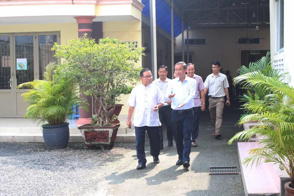 Trao bằng xếp hạng di tích cho Nhà thờ Thủ Thiêm và Tu viện Hội Dòng Mến Thánh Giá Thủ Thiêm ảnh 6