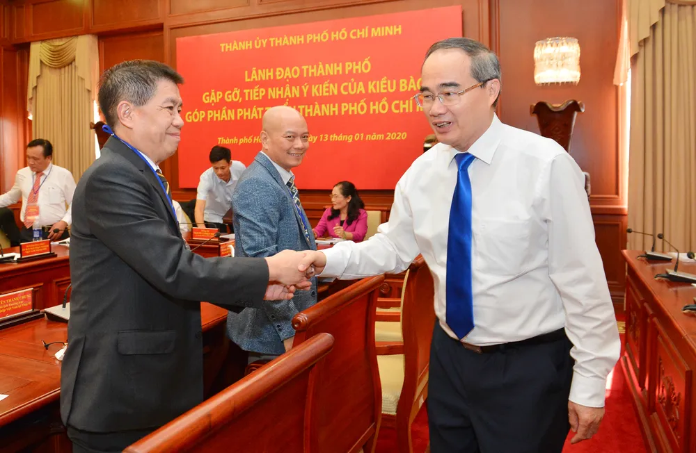 Kiều bào sẵn sàng làm cầu nối để TPHCM “cất cánh” ảnh 2