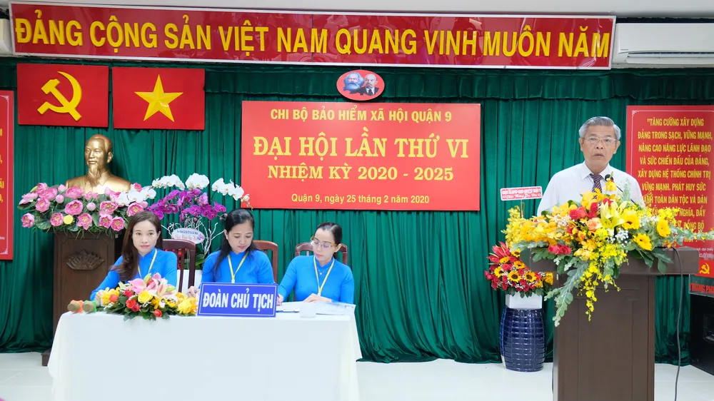 Tiến tới cấp thẻ bảo hiểm xã hội điện tử ảnh 2