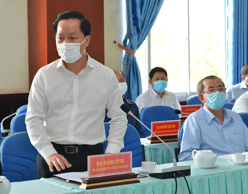 Bí thư Thành ủy TPHCM Nguyễn Thiện Nhân: Phấn đấu xây dựng huyện Nhà Bè trở thành quận ảnh 2