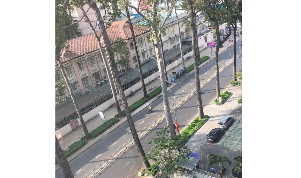 Lượng phương tiện giao thông giảm 60% trong thời gian cách ly xã hội ảnh 1