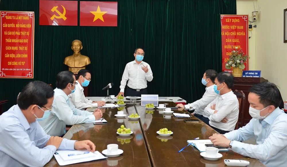 Xây dựng quy tắc thích ứng với nguy cơ lây nhiễm nhưng không có dịch ảnh 3