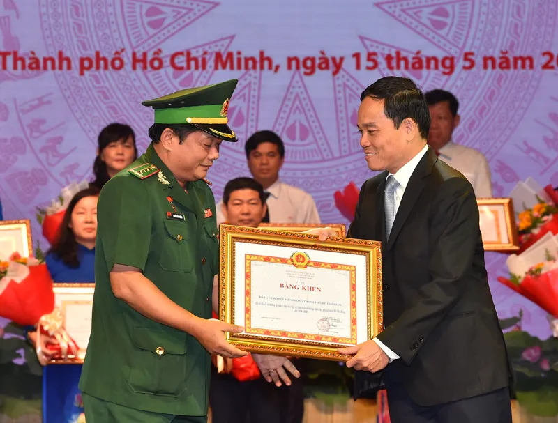 Bí thư Thành ủy TPHCM: Đoàn kết, sáng tạo, bản lĩnh xây dựng TPHCM xứng đáng là thành phố anh hùng ảnh 4