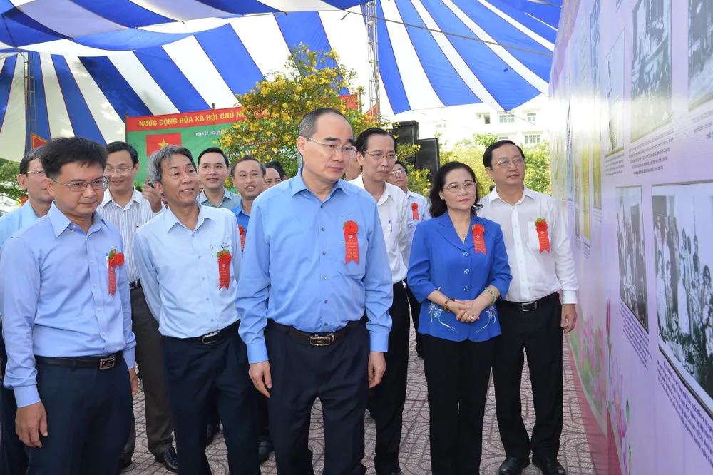 “Tết trồng cây đời đời nhớ ơn Bác Hồ”, tổng vệ sinh môi trường và phát triển mảng xanh  ảnh 4