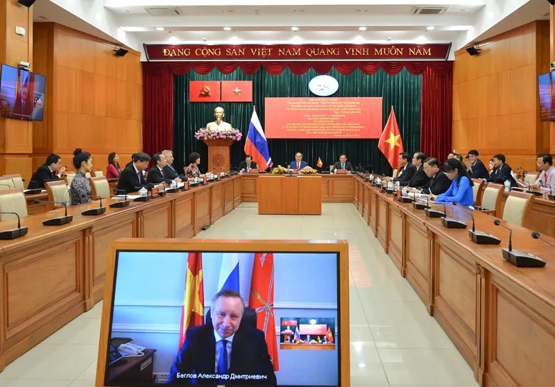 Vun đắp mối quan hệ bền chặt giữa TPHCM - Saint Petersburg ảnh 2