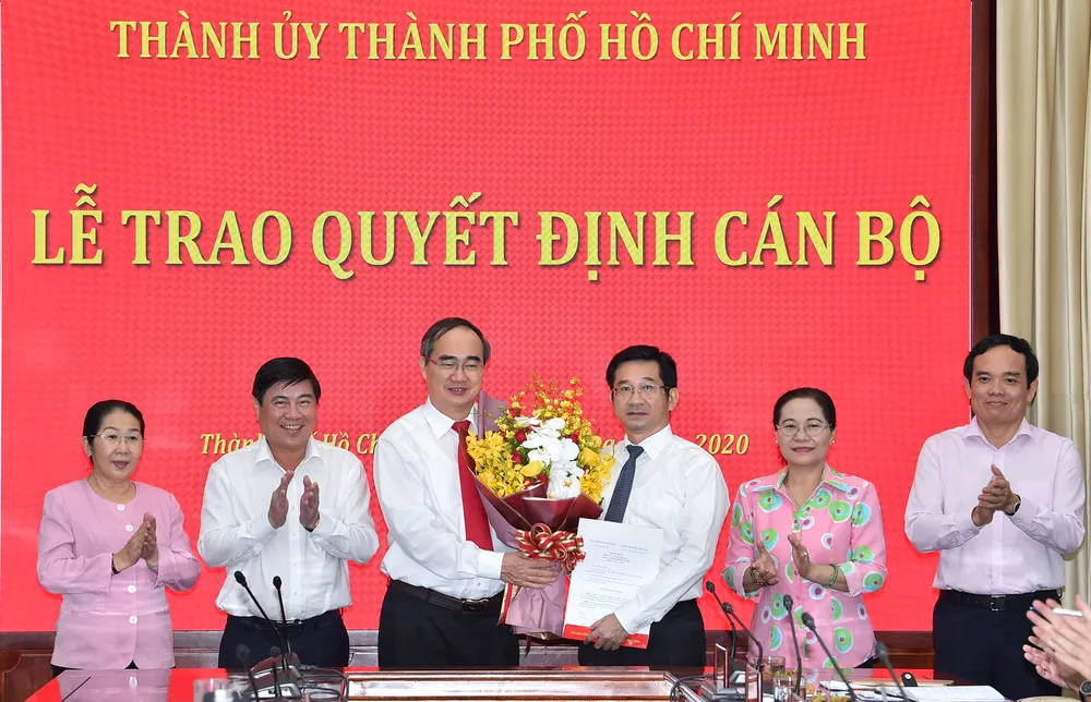 Ban Bí thư chuẩn y đồng chí Dương Ngọc Hải làm Ủy viên Ban Thường vụ Thành ủy TPHCM ảnh 2