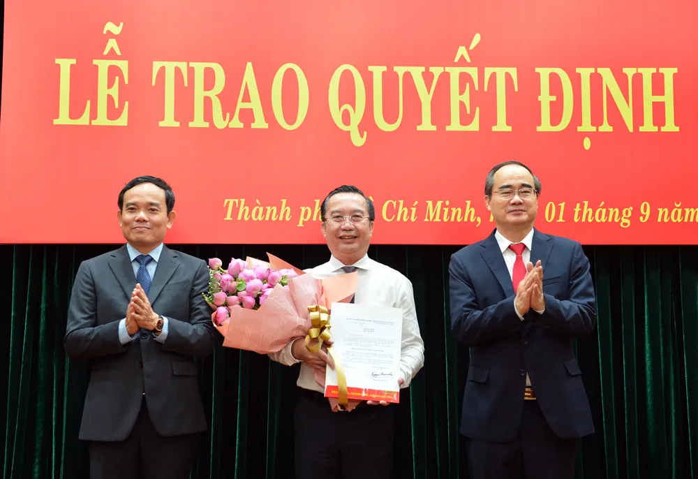 Thành ủy TPHCM có tân Chánh Văn phòng ảnh 2