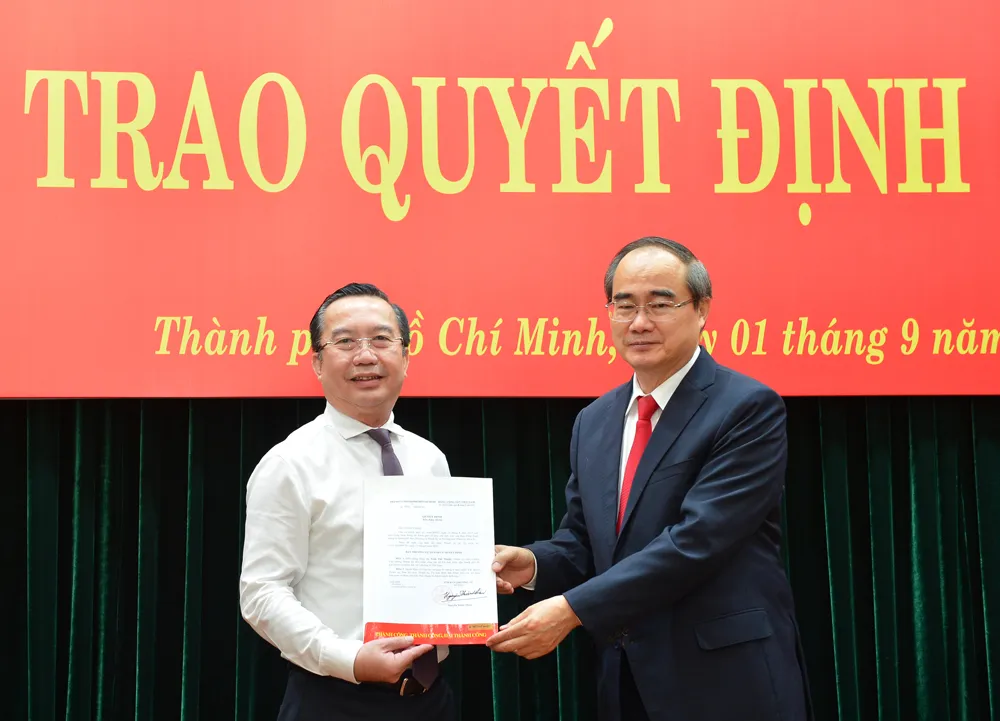 Thành ủy TPHCM có tân Chánh Văn phòng ảnh 1