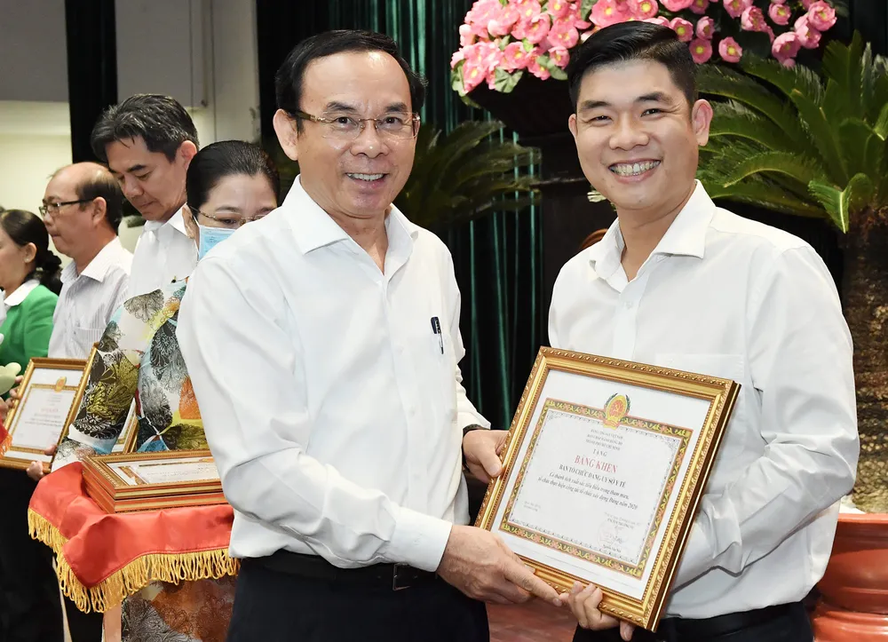 Bí thư Thành ủy TPHCM Nguyễn Văn Nên: Khắc phục nể nang, hình thức trong đánh giá cán bộ ảnh 3