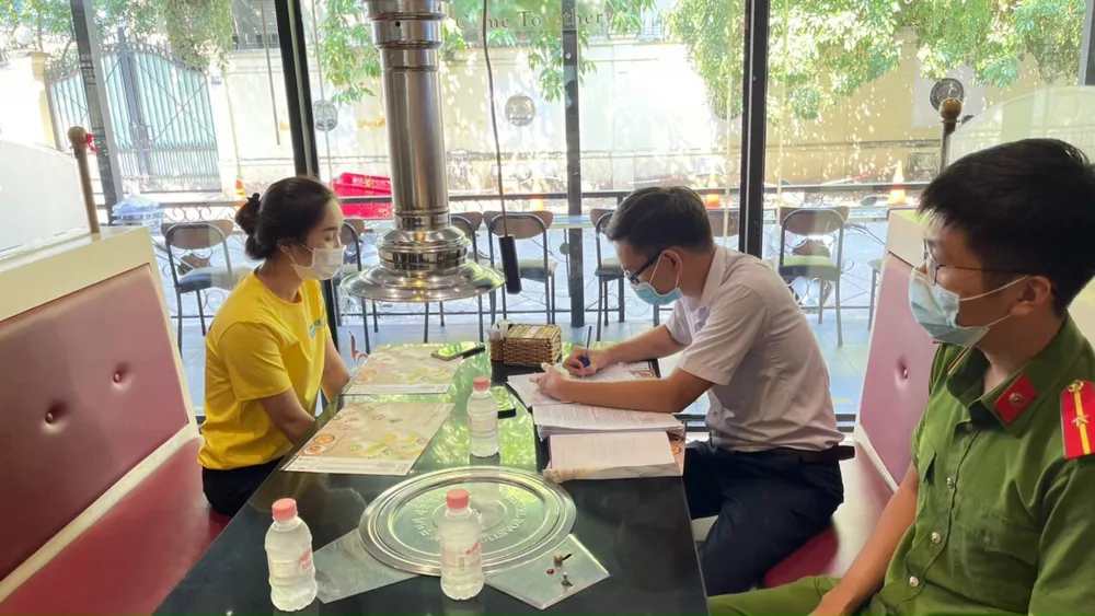 Bí thư Thành ủy TPHCM Nguyễn Văn Nên kêu gọi người dân TPHCM vui tết tại nhà ảnh 1