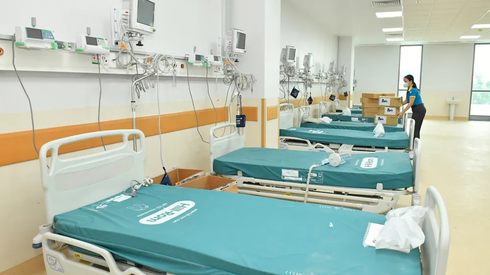 Bí thư Thành ủy TPHCM Nguyễn Văn Nên thăm Bệnh viện Hồi sức Covid-19 ảnh 5