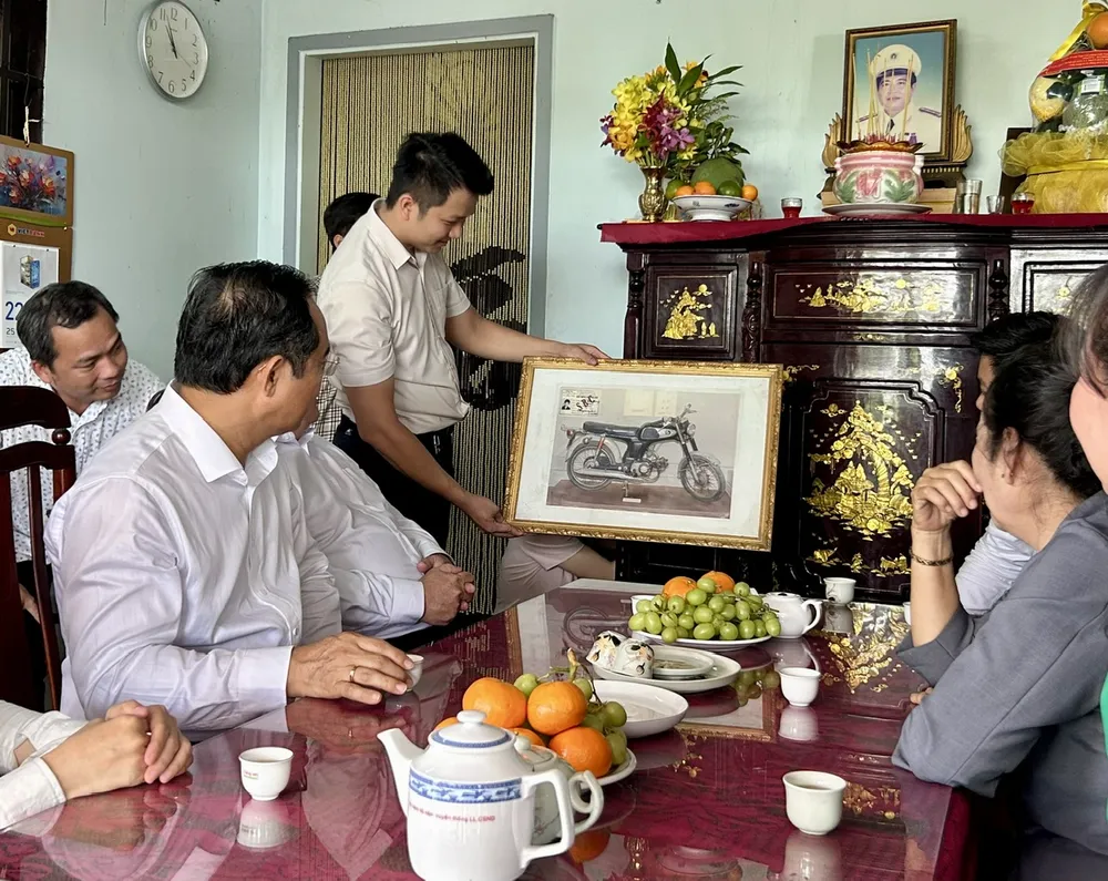 Đại tá Lý 2.jpg