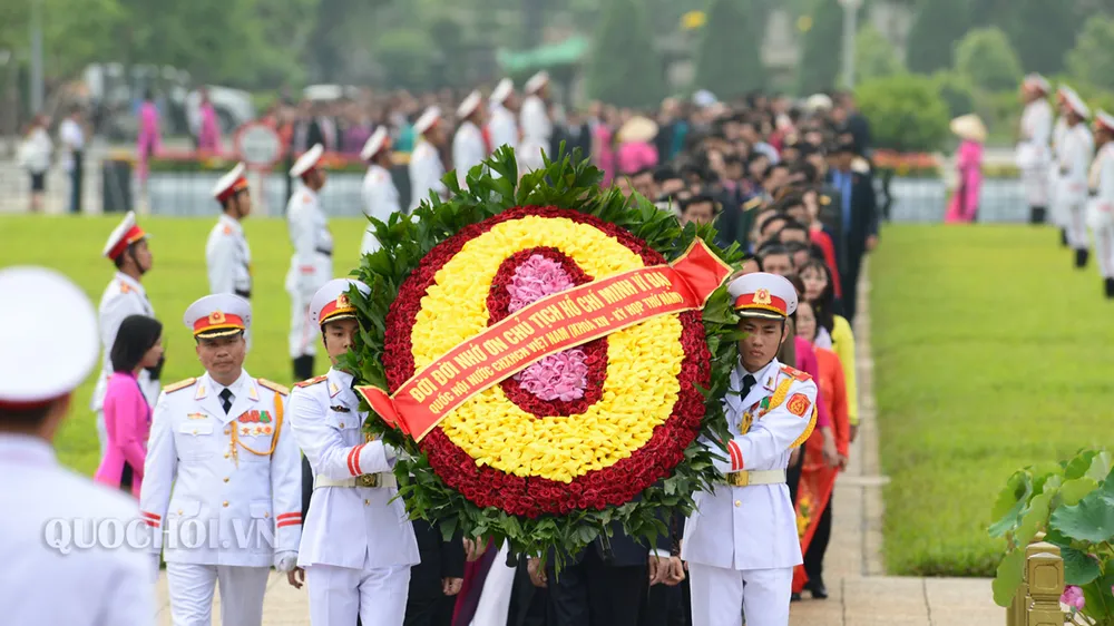 Khai mạc trọng thể Kỳ họp thứ 5 của Quốc hội khoá XIV ảnh 3