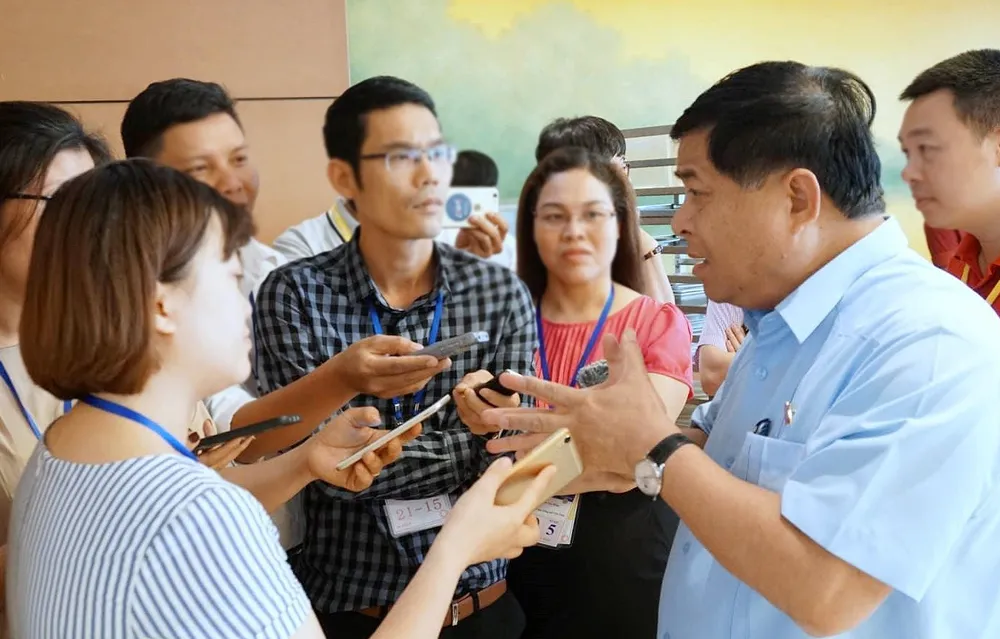 Bộ trưởng Bộ KH-ĐT: "Dự thảo luật đặc khu không có một từ, một chữ nào liên quan tới Trung Quốc" ảnh 1