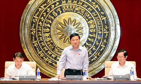 Dư luận vẫn nóng với tình trạng tuyển dụng, bổ nhiệm “siêu tốc” ảnh 1