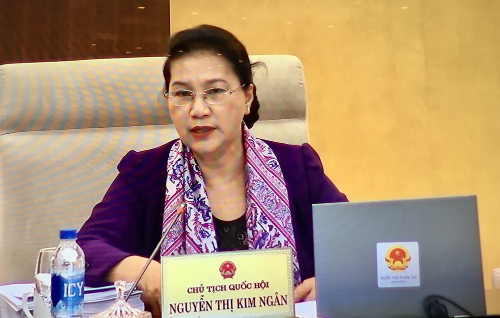 Chủ tịch Quốc hội Nguyễn Thị Kim Ngân phát biểu tại phiên họp 
