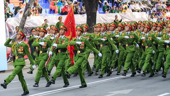 Luật Công an nhân dân năm 2018 chưa quy định cụ thể một số chức vụ, chức danh có cấp bậc hàm cao nhất là Trung tướng, Thiếu tướng 