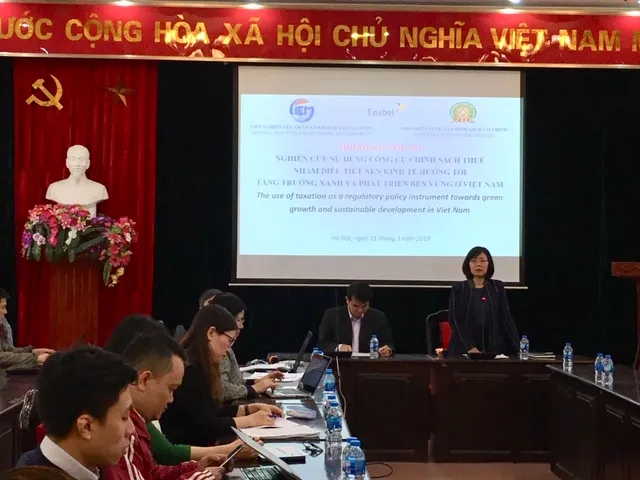 Kiến nghị duy trì và tăng mức thu thuế tiêu thụ đặc biệt đối với xe ô tô, nhiên liệu hoá thạch ảnh 1