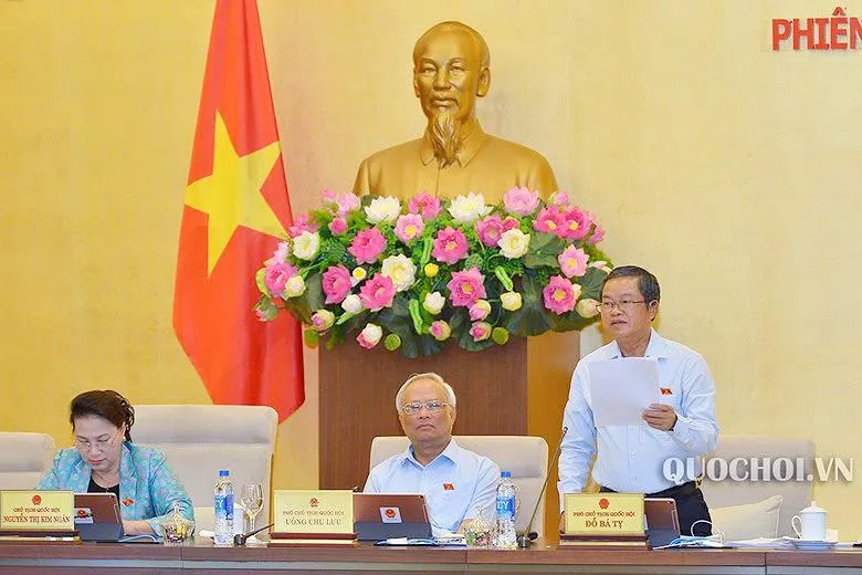 Xem xét, quyết định việc thành lập một số đơn vị hành chính thuộc tỉnh Nam Định và Kon Tum ảnh 1