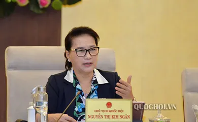 Chủ tịch Quốc hội Nguyễn Thị Kim Ngân phát biểu tại phiên họp 