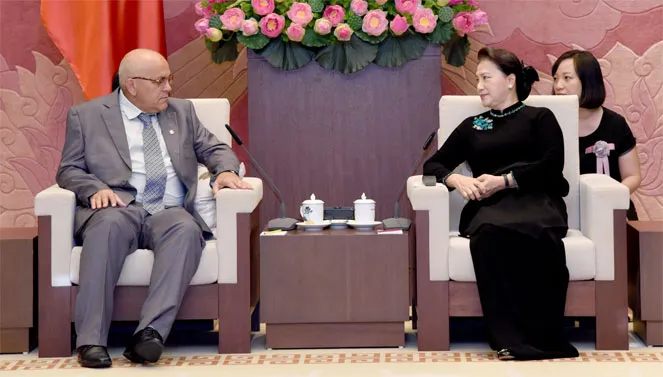 Chủ tịch Quốc hội Nguyễn Thị Kim Ngân hội đàm với Chủ tịch Ủy ban Bảo vệ cách mạng Cuba Carlos Rafael Miranda Martinez