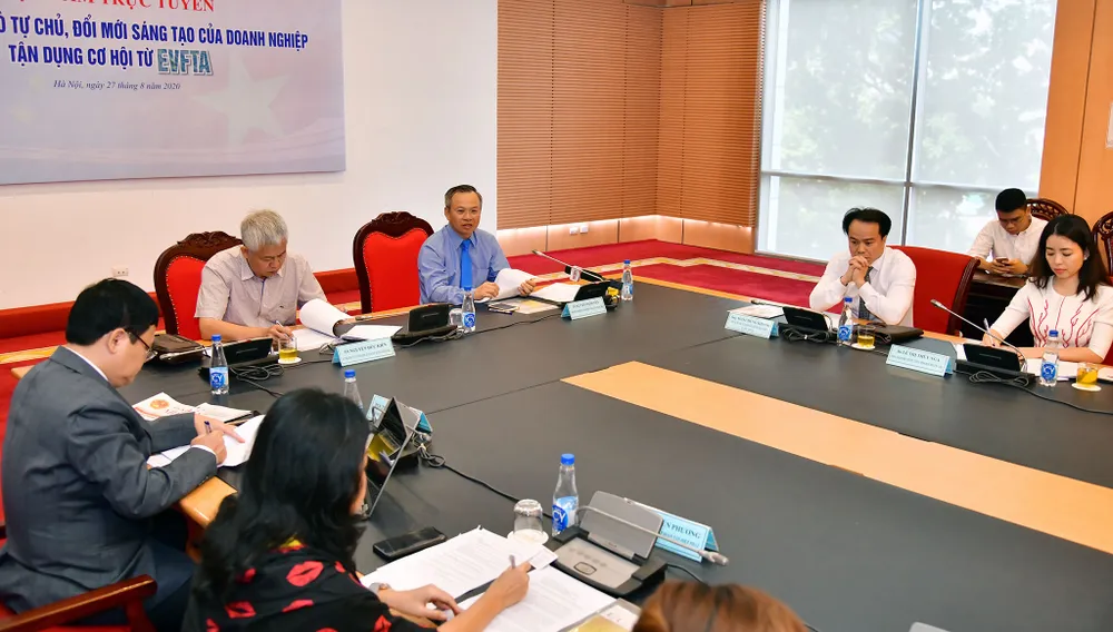 Quang cảnh cuộc tọa đàm 