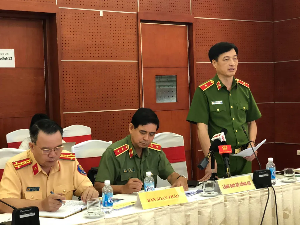 Thứ trưởng Bộ Công an Nguyễn Duy Ngọc phát biểu tại phiên họp