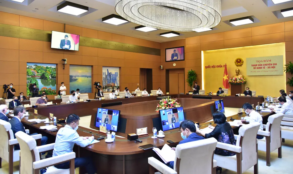 Quang cảnh toạ đàm 